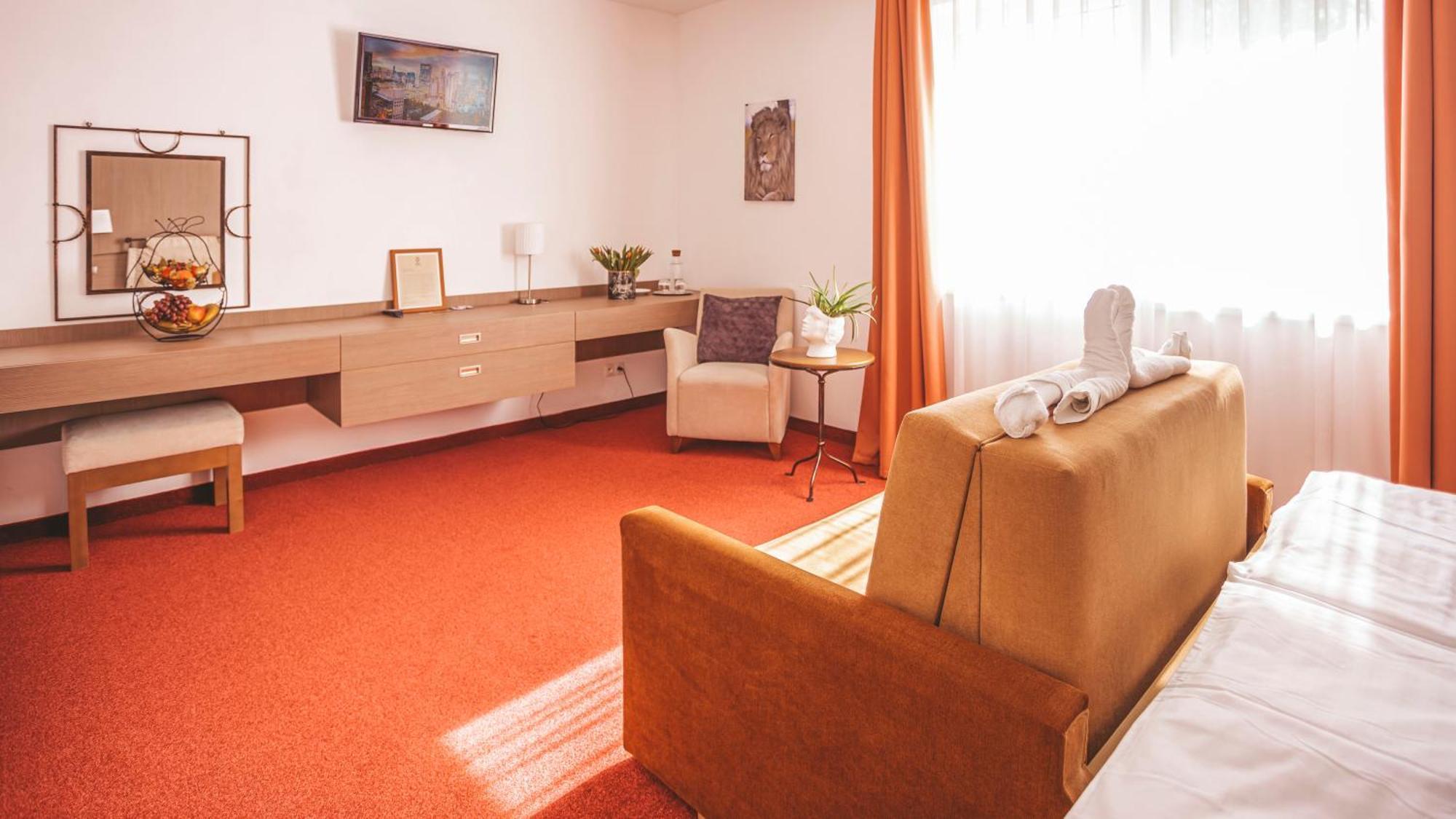 Malkia Penzion Orechová Potôň Extérieur photo